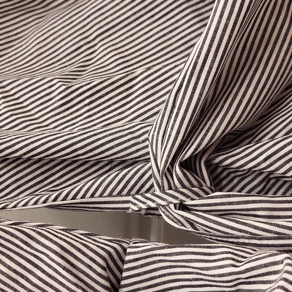 Striped cross over blouse - Picture 3 of 5